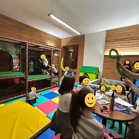 Castello فندق مبيت وإفطار 3*